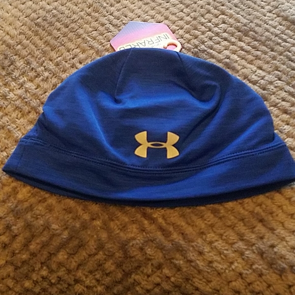 UNDER ARMOUR WOMEN'S INFRARED SKULL CAP - Picture 2 of 4